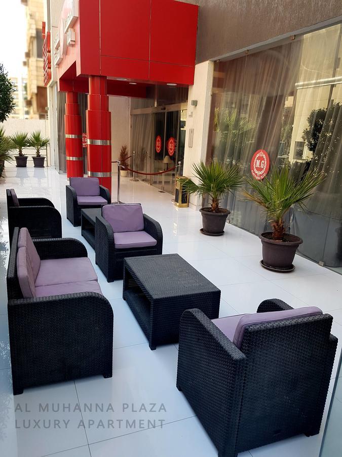 Al Muhanna Plaza Luxury Apartments Kuwait City Exteriör bild